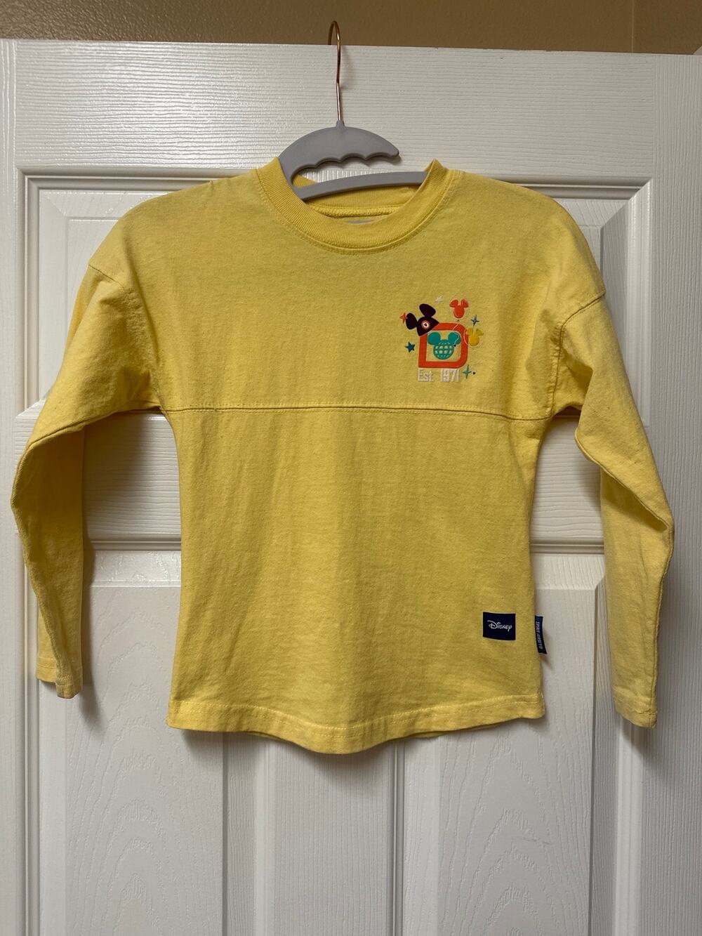 Kids Disney World Spirt Jersey Yellow SZ 4